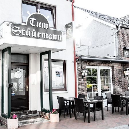 Hotel Tum Stueuermann Büsum Exteriör bild