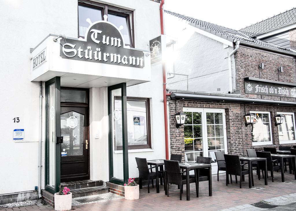 Hotel Tum Stueuermann Büsum Exteriör bild